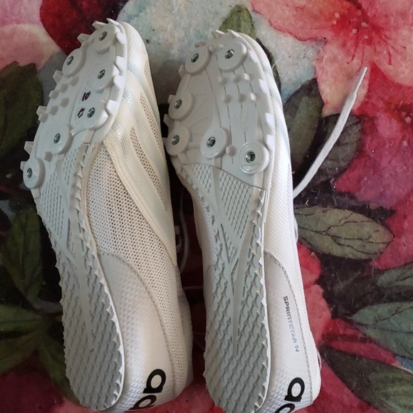 🆕️ Adidas running spike - Picture 2 of 3